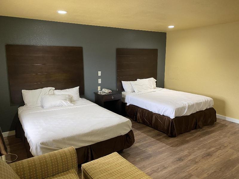 Woodridge Inn and Suites image