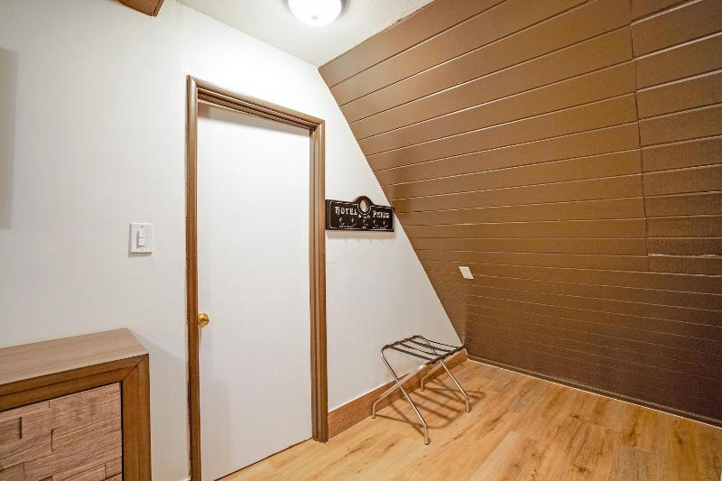 Arrowhead Tree Top Lodge image