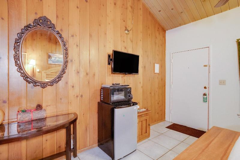 Arrowhead Tree Top Lodge image