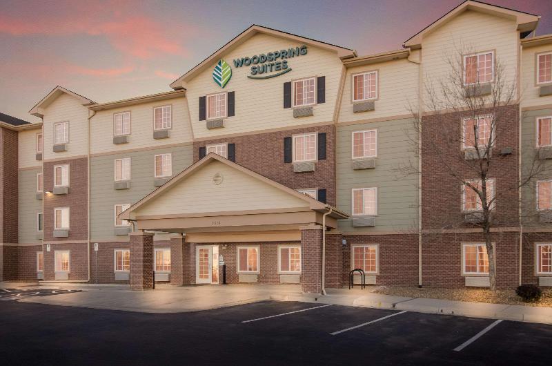 WoodSpring Suites Loveland image