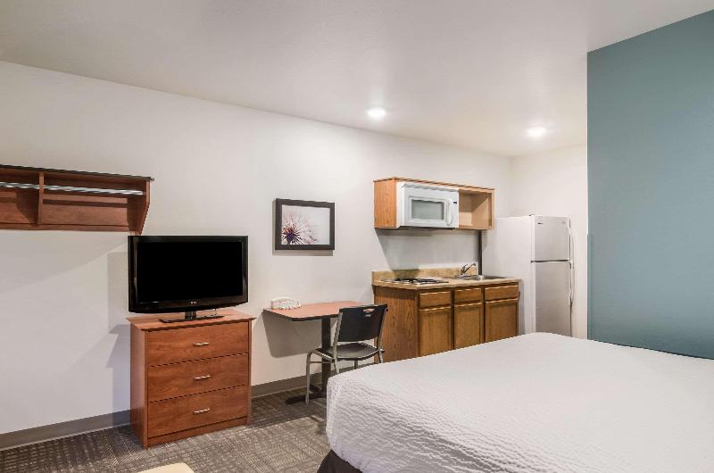 WoodSpring Suites Loveland image