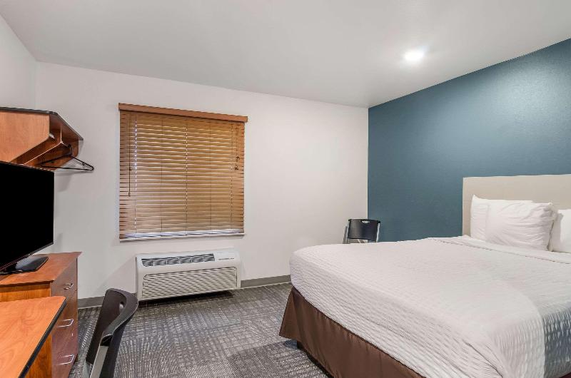 WoodSpring Suites Loveland image