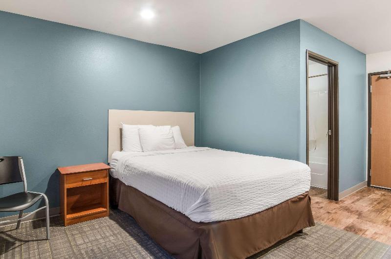 WoodSpring Suites Loveland image