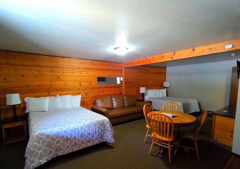 Packwood Inn image