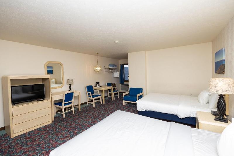 Cedar Motor Inn image