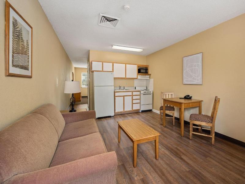 Affordable Suites Wilson