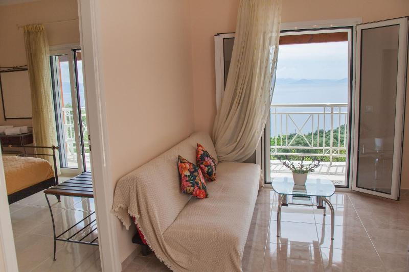 Brentanos Apartments ~ A ~ View of Paradise image