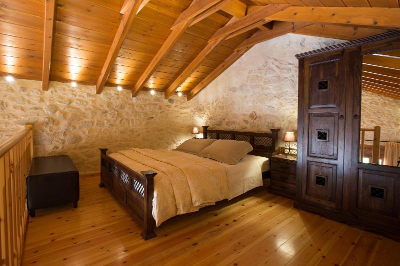 Arcus Suites image