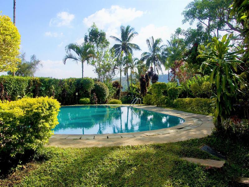Hotel Coorg International image