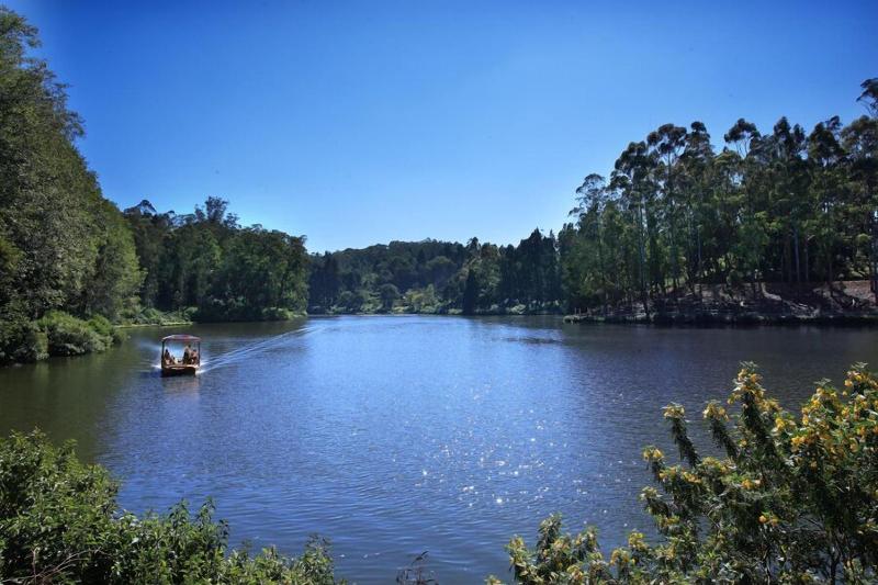Hotel Lakeview image