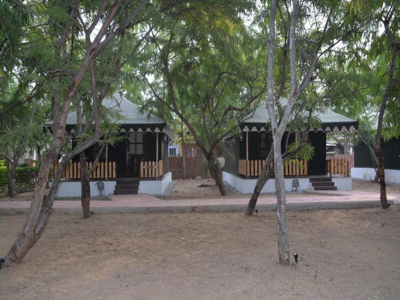 Gulmohar Sariska Resort image