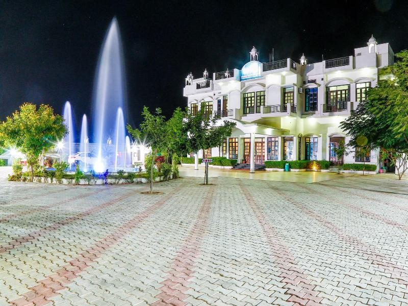 Gulmohar Sariska Resort image