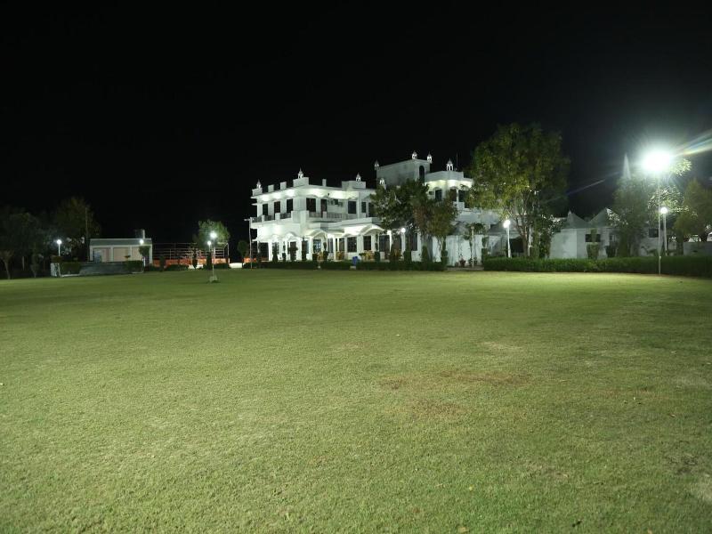 Gulmohar Sariska Resort image