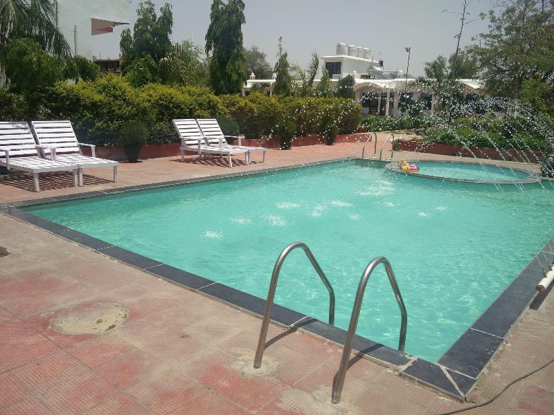 Gulmohar Sariska Resort image