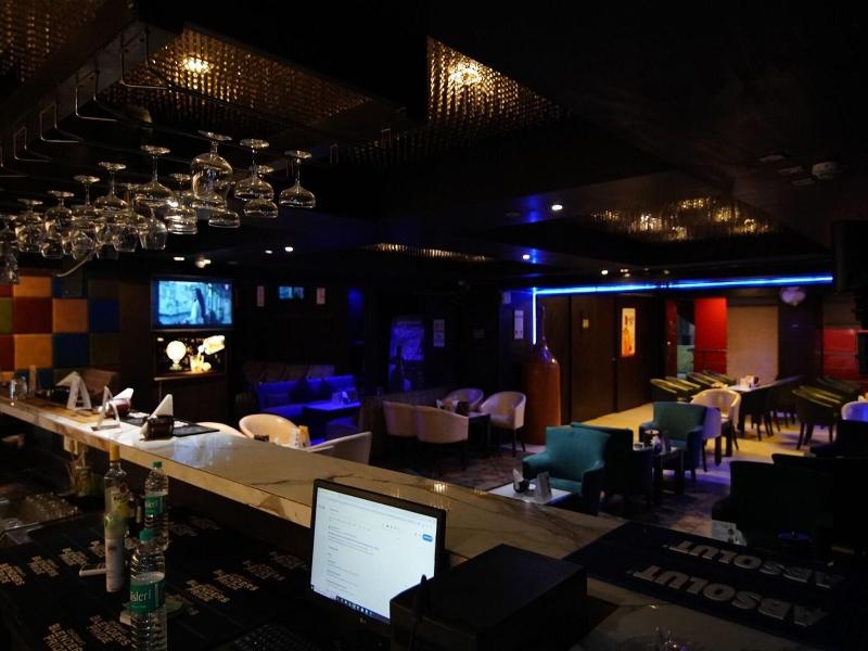 Hotel The Golden Oak Raipur
