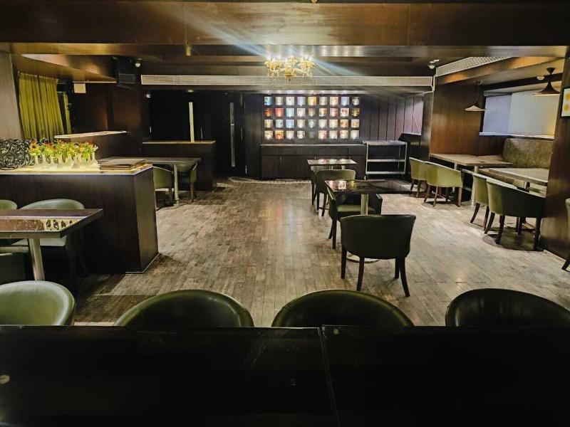 Hotel The Golden Oak Raipur