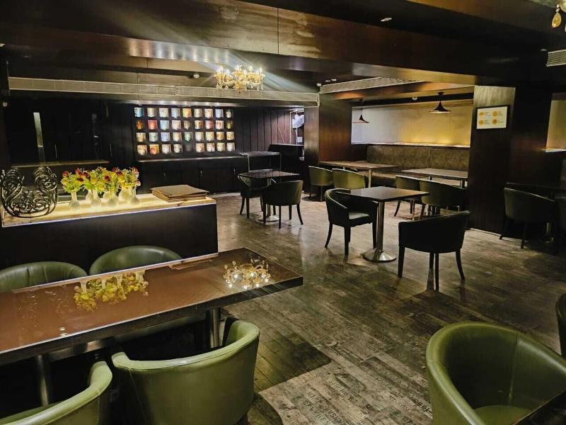Hotel The Golden Oak Raipur
