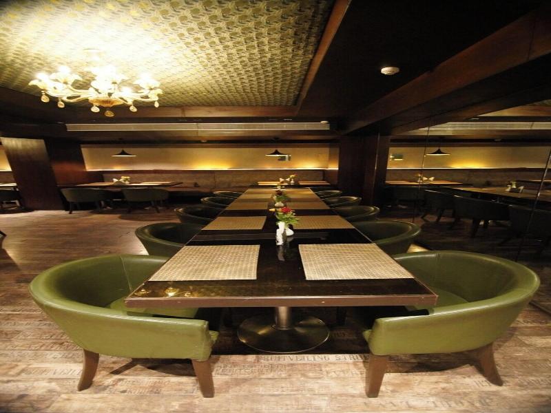 Hotel The Golden Oak Raipur