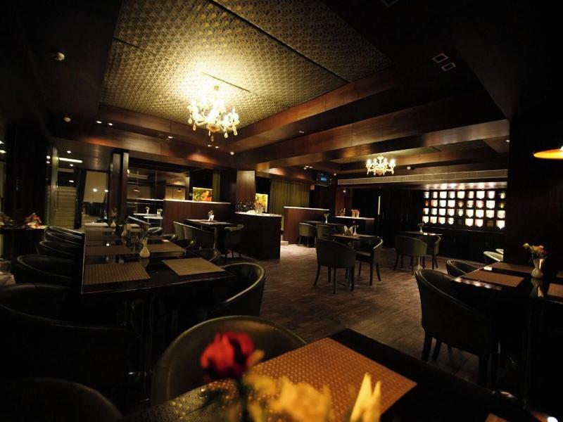Hotel The Golden Oak Raipur