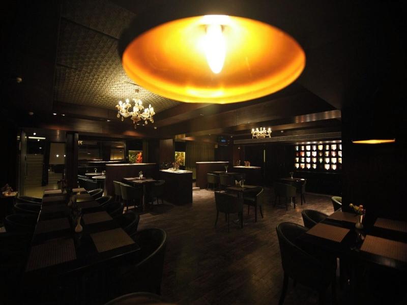 Hotel The Golden Oak Raipur