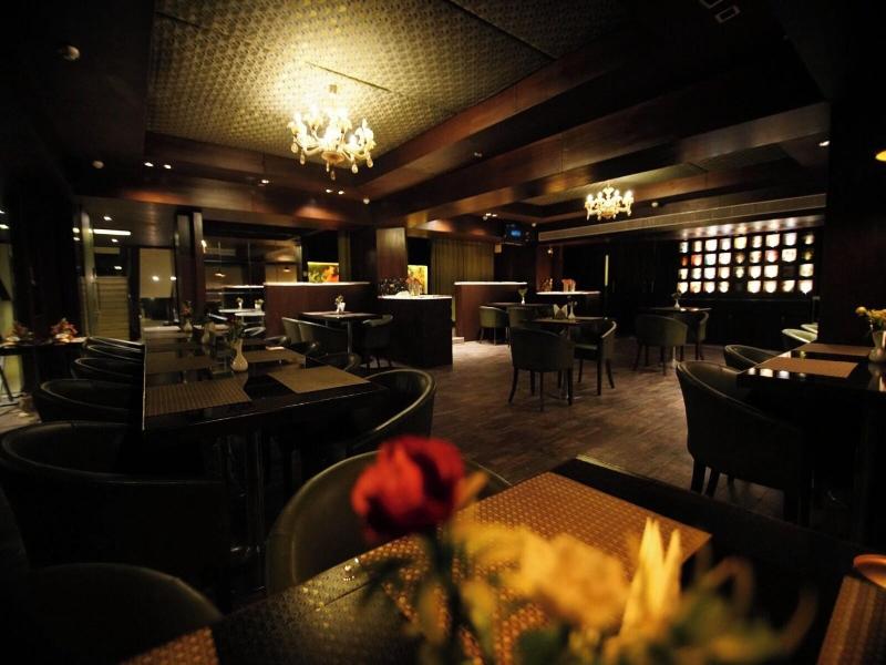 Hotel The Golden Oak Raipur