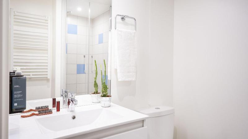 Sejours & Affaires Paris Bagnolet image