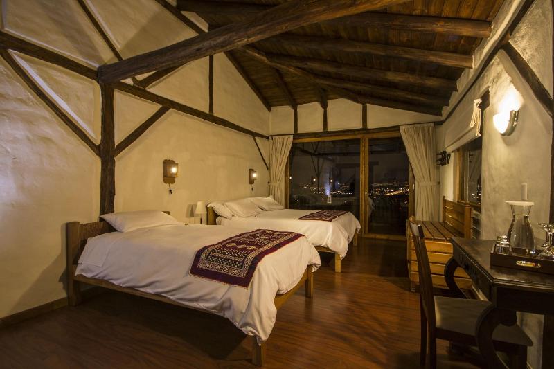 Ilatoa Lodge image