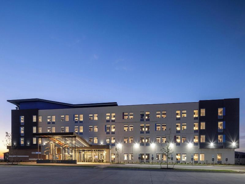 Aloft Oklahoma City Quail Springs image