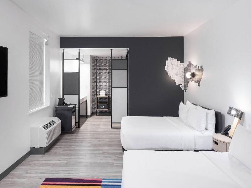 Aloft Oklahoma City Quail Springs image