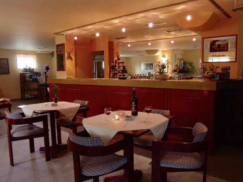 Diamond Palace Apartments image