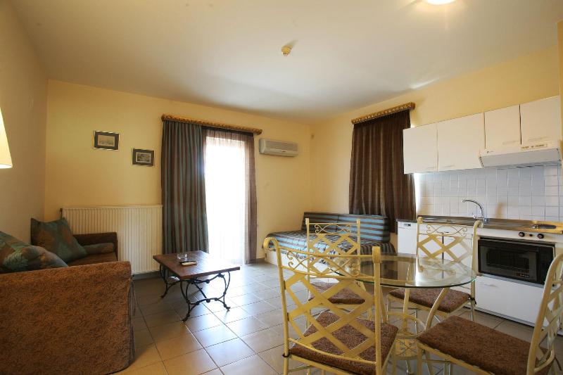 Diamond Palace Apartments image