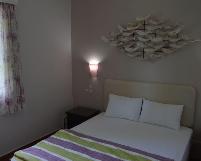 Diamond Palace Apartments image