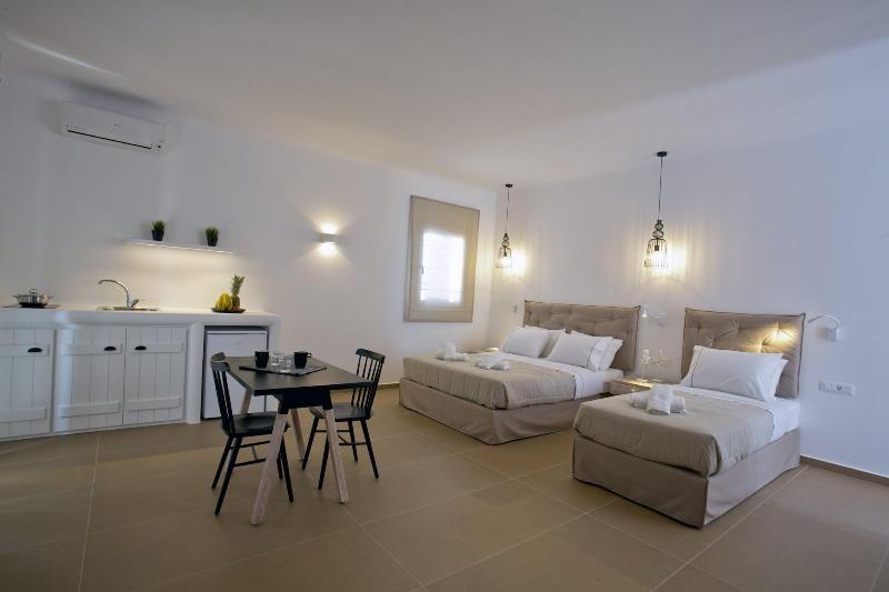 Nida Mykonos image