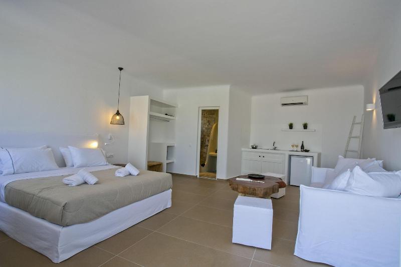 Nida Mykonos image