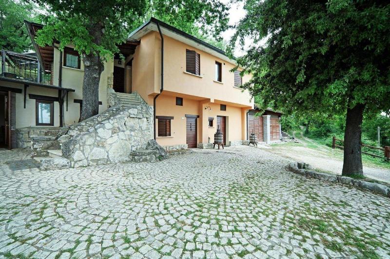 Agriturismo La Cerra image