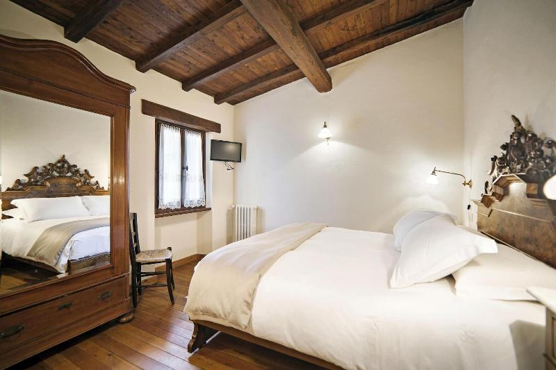 Agriturismo La Cerra image