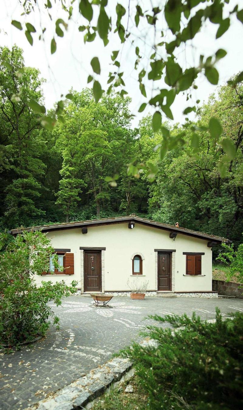 Agriturismo La Cerra image