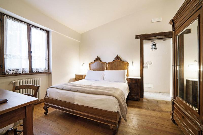 Agriturismo La Cerra image