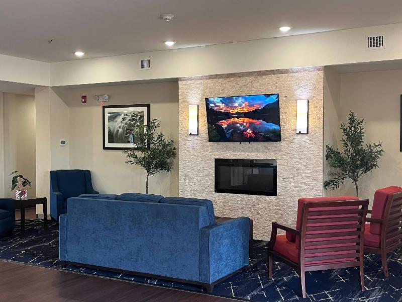 Comfort Inn & Suites Mankato image