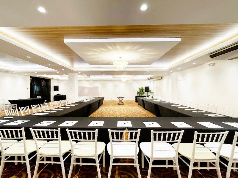 Solano Hotel image