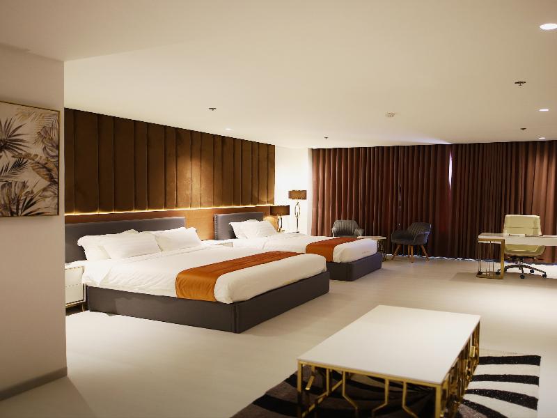 Solano Hotel image