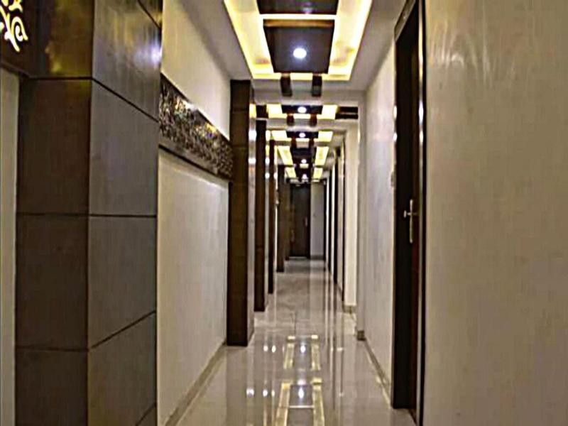 Oyo 2503 Hotel Amber image