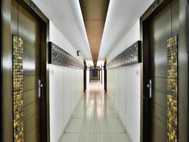 Oyo 2503 Hotel Amber image