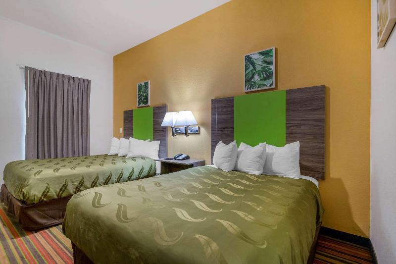 Quality Inn & Suites Elgin image