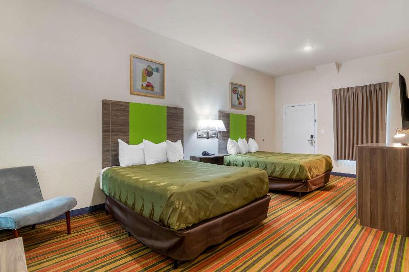 Quality Inn & Suites Elgin image 10