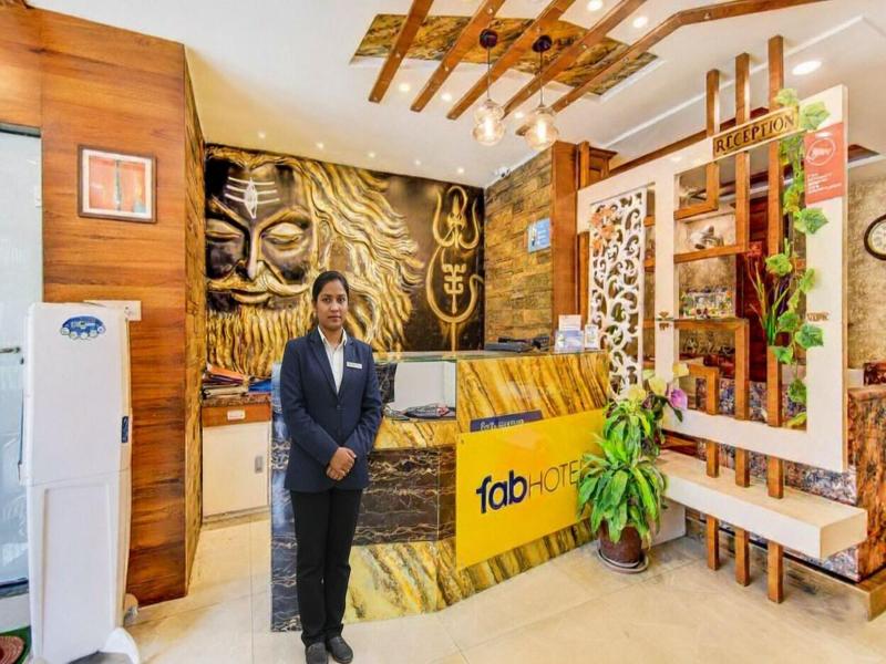 Fabhotel The Khushi Regent