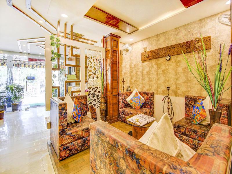 Fabhotel The Khushi Regent