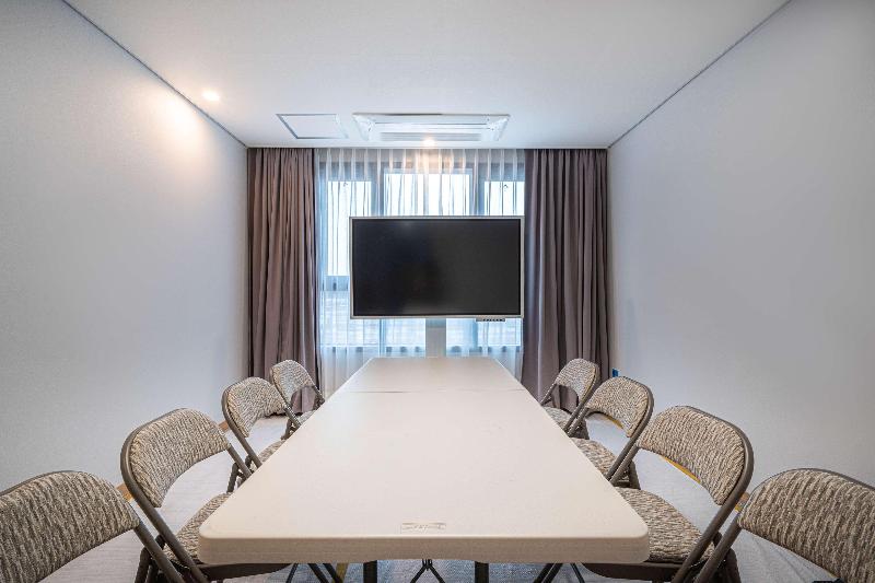 SureStay Plus by Best Western Asan image