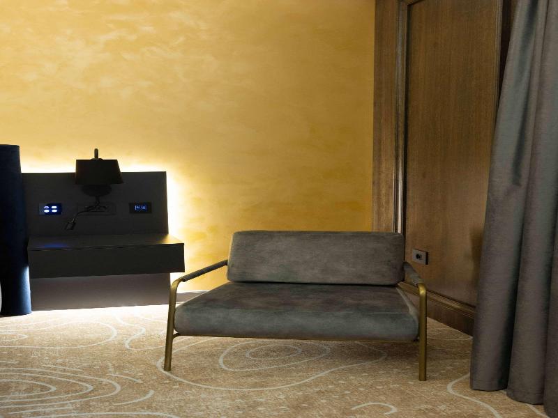 Atlas Hotel Timisoara image
