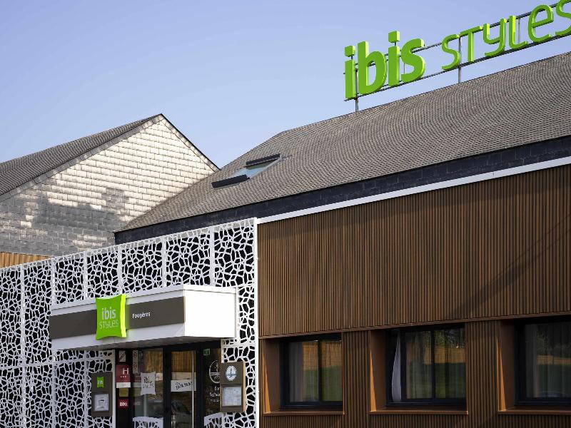 ibis Styles Fougères image